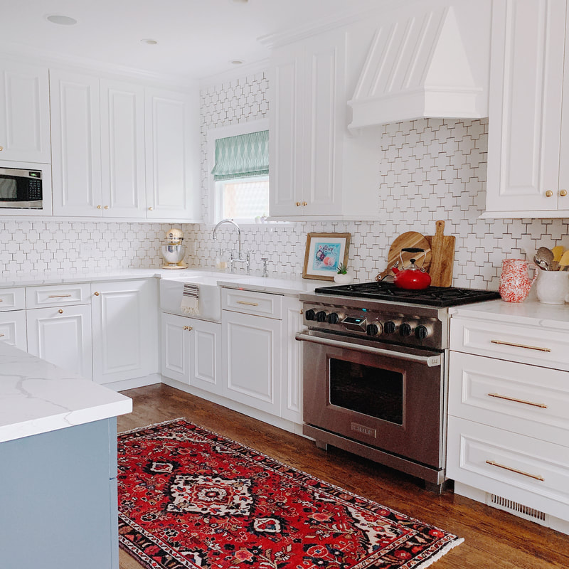 KITCHENS - FOUR SIDED DESIGN